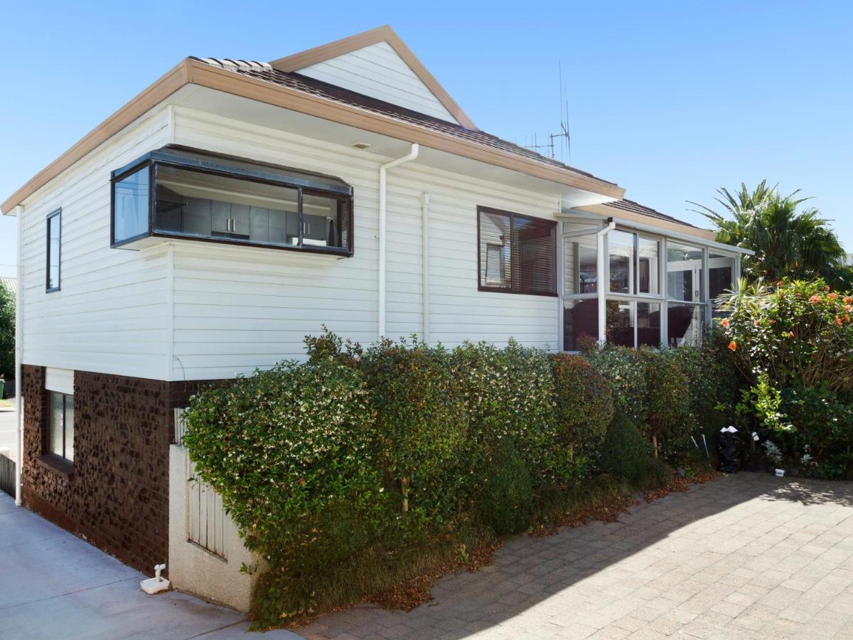 At The Bay - Mt Maunganui Holiday Home Tauranga Exterior foto